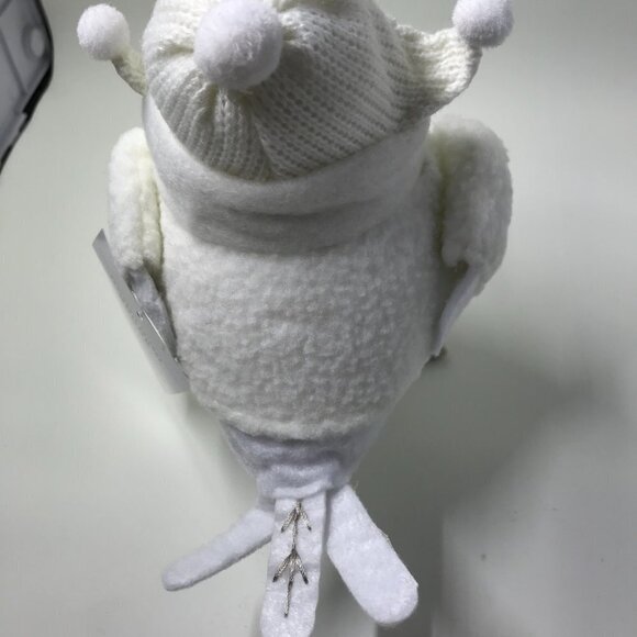 NWT Wondershop Featherly Friends Fabric Bird 2023 Brook with white coat and hat - Picture 3 of 8